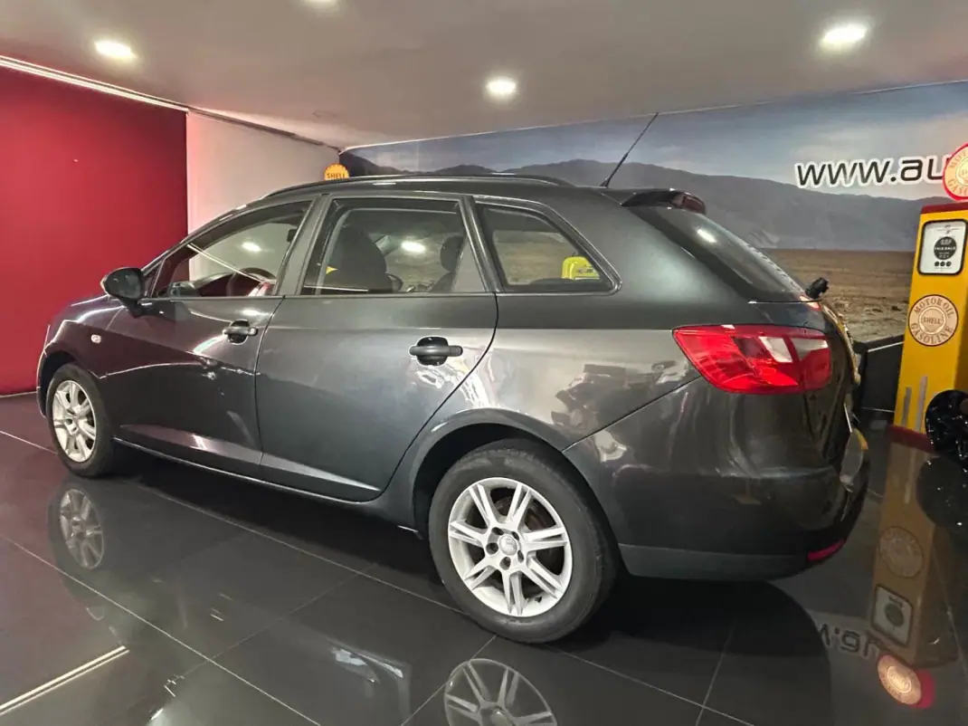SEAT Ibiza ST 2011 - 5500 EUR, 213774 km - 213774km - foto 4 de 19