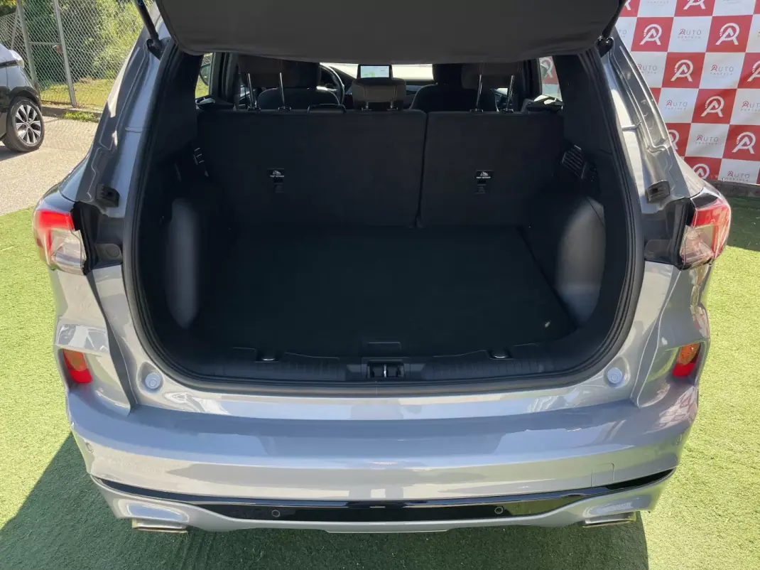 Ford Kuga 2022 - 17990 EUR, 85480 km - AUTO.MOTO.pt - 85480km - foto 22 de 22