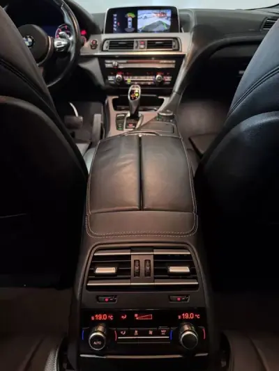 BMW 640 Gran Coupé 2019 - 45900 EUR, 117759 km - AUTO.MOTO.pt - 117759km - foto 29 de 48
