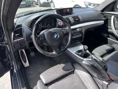 BMW 120 2010 - 9900 EUR, 240000 km - AUTO.MOTO.pt - 240000km - foto 19 de 45