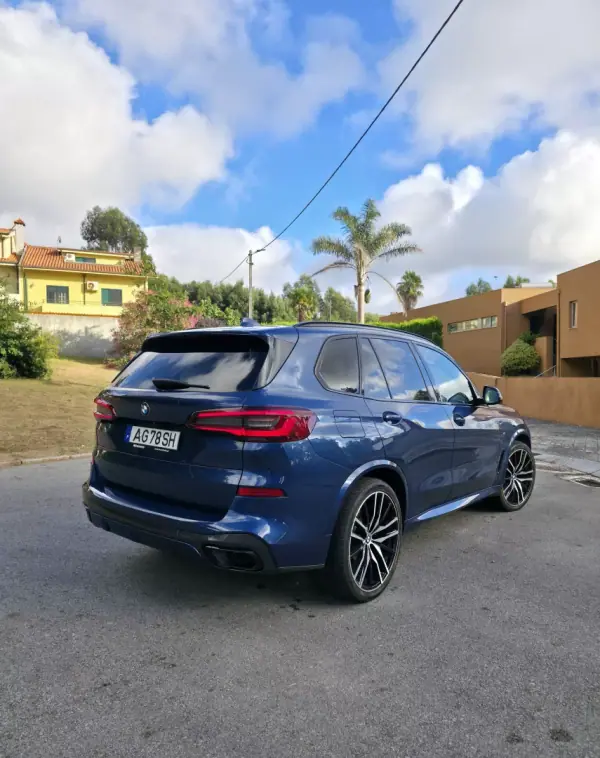 BMW X5 2021 - 48750 EUR, 161000 km - AUTO.MOTO.pt - 161000km - foto 16 de 43
