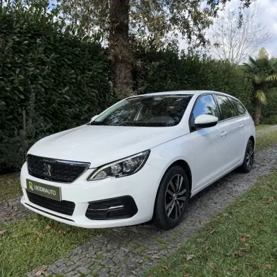 Peugeot 308 SW 2019 - 13990 EUR, 149000 km - AUTO.MOTO.pt - 149000km - foto 3 de 25
