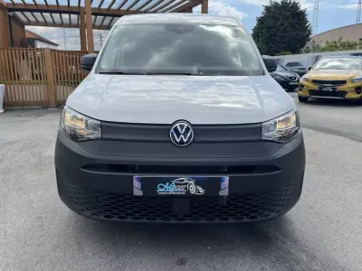 VW Caddy 2.0TDI Cargo Business 2025 - 24950 EUR, 10 km - AUTO.MOTO.pt - 10km - foto 2 de 42