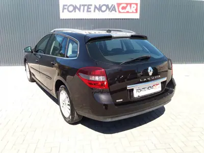 Renault Laguna Break 2012 - 8000 EUR, 186055 km - AUTO.MOTO.pt - 186055km - foto 3 de 26