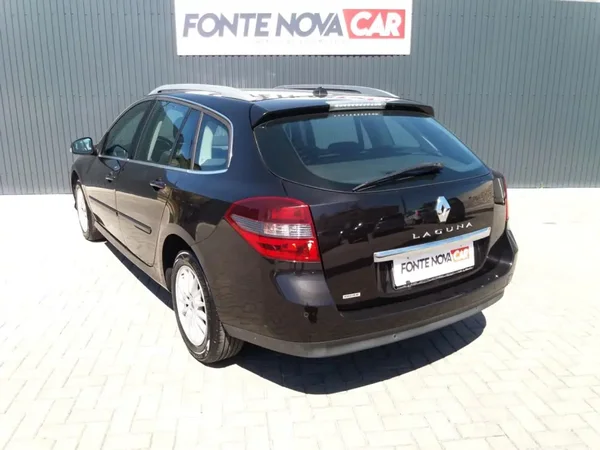 Renault Laguna Break 2012 - 8000 EUR, 186055 km - AUTO.MOTO.pt - 186055km - foto 3 de 26