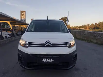 Citroën Berlingo 2021 — foto 2 de 34