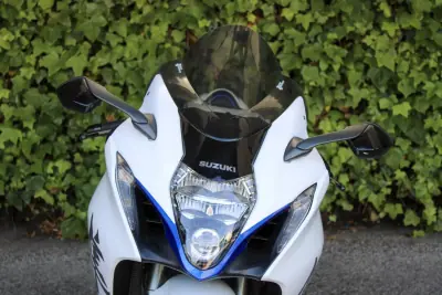Suzuki GSX 2024 - 16900 EUR, 8000 km - foto 5 de 12
