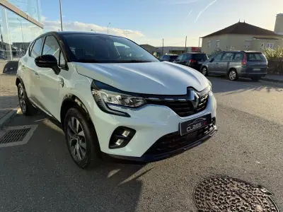 Renault Captur 2020 - 17500 EUR, 30000 km - AUTO.MOTO.pt - 30000km - foto 20 de 48