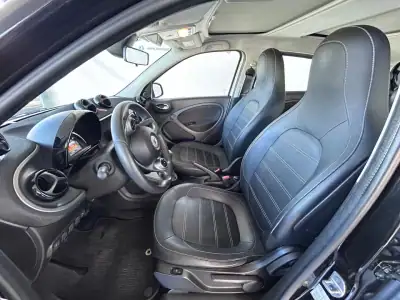 Smart ForFour 2016 - 10990 EUR, 51569 km - AUTO.MOTO.pt - 51569km - foto 7 de 14