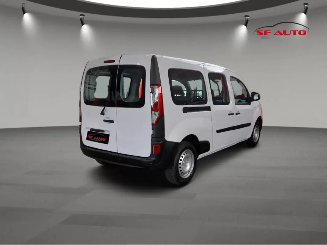 Renault Kangoo Express 1.5 BLUEHDI 2021 - 11490 EUR, 89330 km - AUTO.MOTO.pt - 89330km - foto 8 de 17