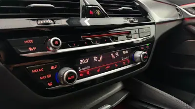 BMW 520 2017 - 23990 EUR, 262000 km - AUTO.MOTO.pt - 262000km - foto 28 de 40
