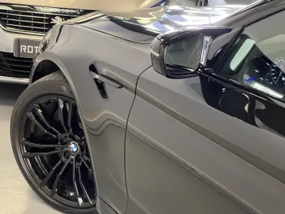 BMW M5 2019 - 87990 EUR, 80000 km - AUTO.MOTO.pt - 80000km - foto 30 de 59