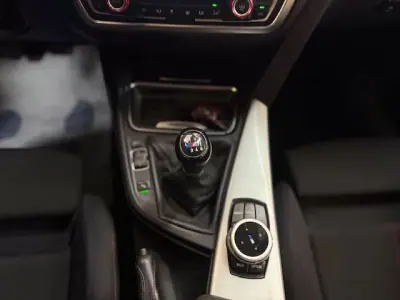 BMW 320 2013 - 11250 EUR, 242000 km - AUTO.MOTO.pt - 242000km - foto 11 de 20