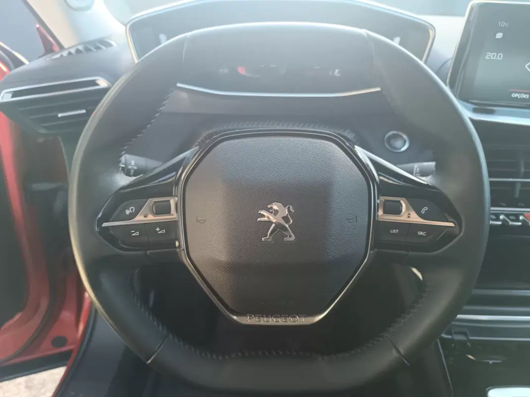 Peugeot 2008 2021 - 18990 EUR, 186919 km - AUTO.MOTO.pt - 186919km - foto 21 de 37