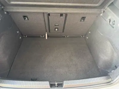 Volkswagen ID.3 2020 - 19500 EUR, 94000 km - AUTO.MOTO.pt - 94000km - foto 41 de 44