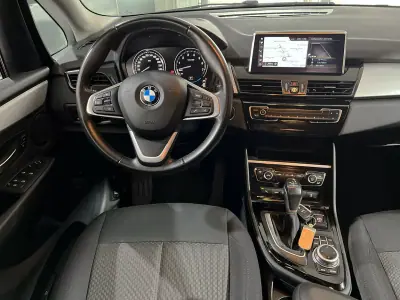 BMW 225xe Active Tourer 2020 - 19800 EUR, 74348 km - AUTO.MOTO.pt - 74348km - foto 9 de 25