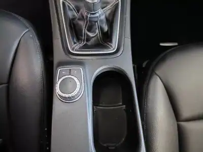 Mercedes-Benz B 180 2012 - 10990 EUR, 221000 km - AUTO.MOTO.pt - 221000km - foto 33 de 35