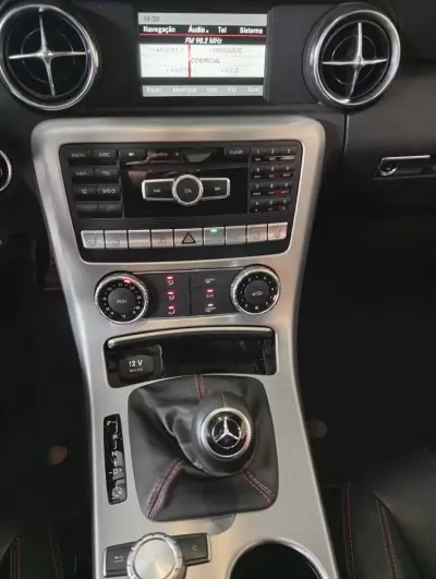 Mercedes-Benz SLK 200 2015 - 31500 EUR, 21787 km - AUTO.MOTO.pt - 21787km - foto 21 de 28
