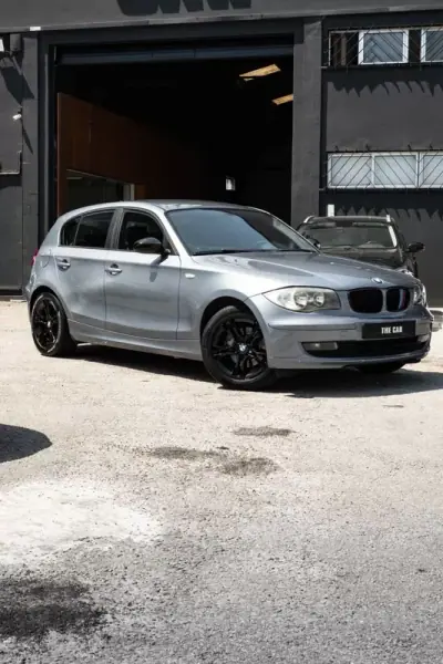 BMW 118 2007 - 7950 EUR, 371000 km - AUTO.MOTO.pt - 371000km - foto 2 de 16
