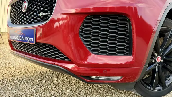 Jaguar E-Pace 2019 - 24500 EUR, 164000 km - AUTO.MOTO.pt - 164000km - foto 5 de 64