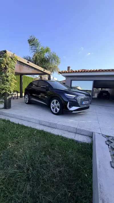 Audi Q4 e-tron 2022 - 32899 EUR, 95400 km - foto 3 de 20