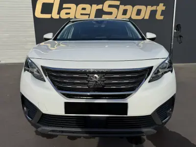 Peugeot 5008 2018 — photo 6 of 69