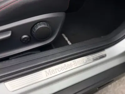 Mercedes-Benz GLA 180 2016 - 19990 EUR, 111718 km - AUTO.MOTO.pt - 111718km - foto 20 de 22