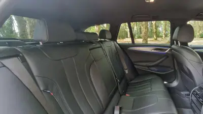 BMW 520 2019 - 31750 EUR, 130000 km - AUTO.MOTO.pt - 130000km - foto 16 de 25