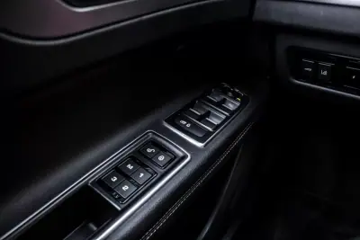 Jaguar XF Sportbrake 2019 - 23990 EUR, 147458 km - AUTO.MOTO.pt - 147458km - foto 19 de 45
