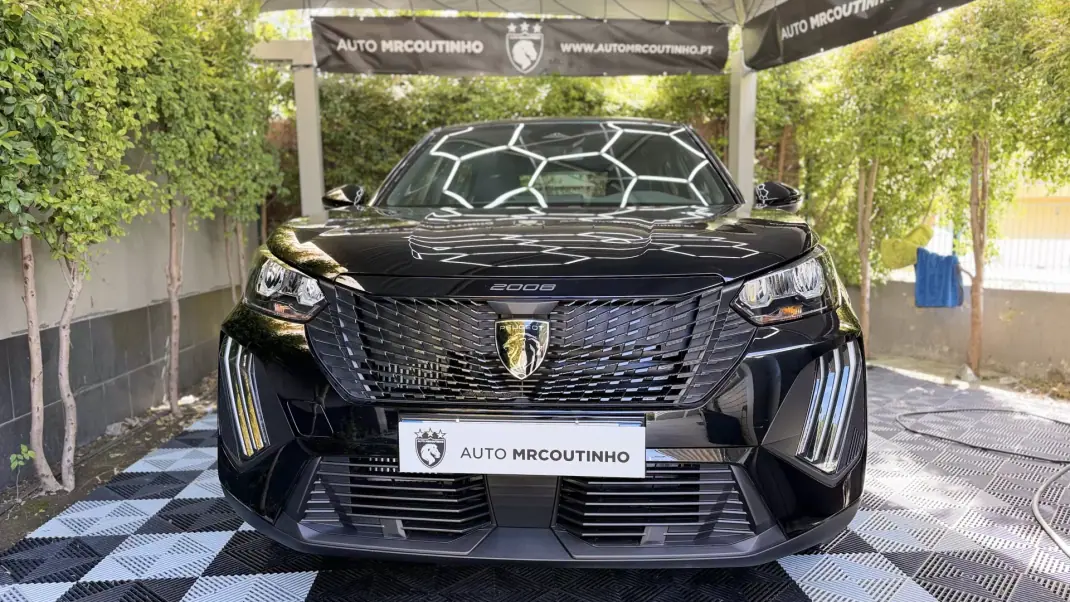 Peugeot 2008 2025 - 22500 EUR, 3357 km - AUTO.MOTO.pt - 3357km - foto 4 de 20