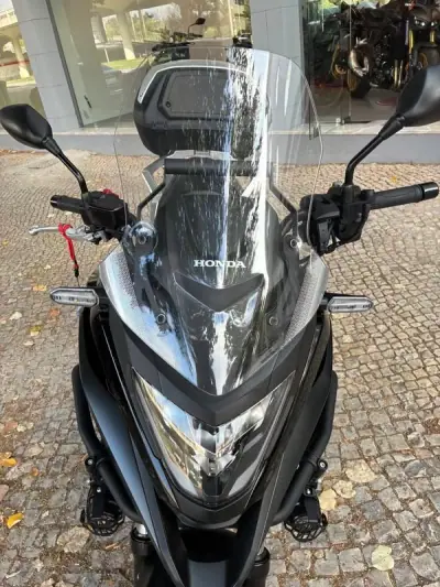 Honda NC750X 2023 — foto 6 de 15