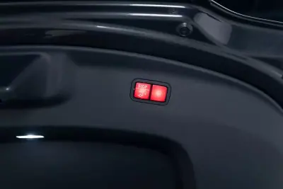 Mercedes-Benz AMG GT 2019 - 139950 EUR, 38000 km - AUTO.MOTO.pt - 38000km - foto 16 de 59