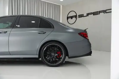 Mercedes-Benz E 63 AMG 2017 - 76950 EUR, 84657 km - AUTO.MOTO.pt - 84657km - foto 9 de 43
