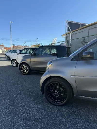 Smart ForTwo Coupé 2018 - 13890 EUR, 25000 km - AUTO.MOTO.pt - 25000km - foto 12 de 12