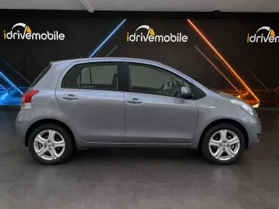 Toyota Yaris 2010 - 9500 EUR, 89481 km - 89481km - foto 7 de 19