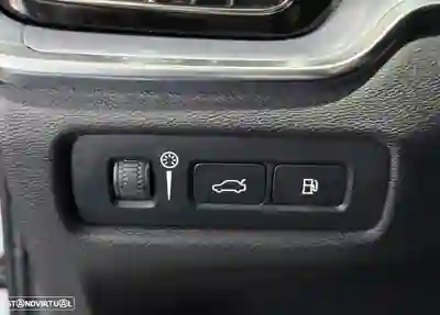 Volvo V60 2021 - 25990 EUR, 82125 km - AUTO.MOTO.pt - 82125km - foto 16 de 51