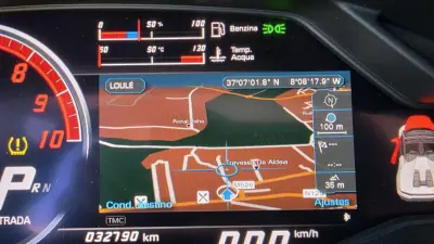 Lamborghini Huracán Spyder 2017 - 270000 EUR, 32790 km - AUTO.MOTO.pt - 32790km - foto 10 de 19