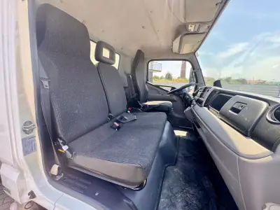 Mitsubishi 2018 - 24990 EUR, 305000 km - AUTO.MOTO.pt - 305000km - foto 11 de 14