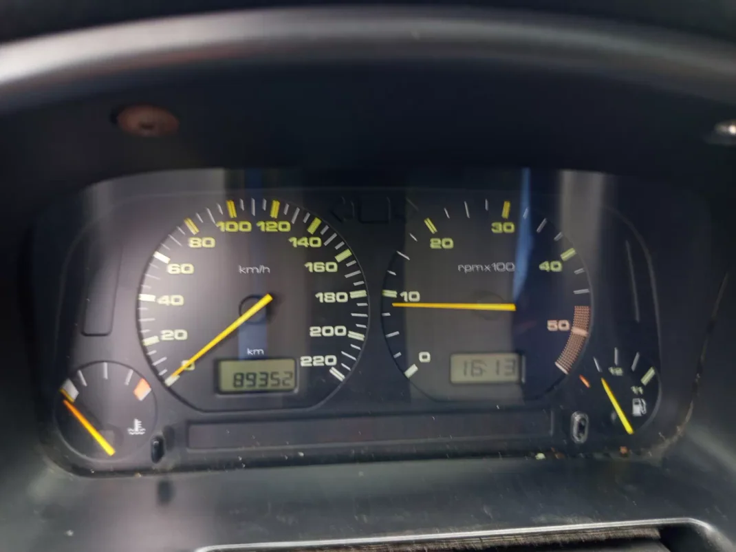 SEAT Ibiza 1997 - 2490 EUR, 89357 km - AUTO.MOTO.pt - 89357km - foto 9 de 9