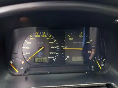 SEAT Ibiza 1997 - 2490 EUR, 89357 km - AUTO.MOTO.pt - 89357km - foto 9 de 9