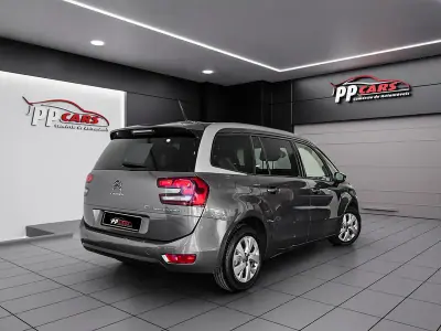 Citroën C4 Spacetourer 2022 - 22950 EUR, 70000 km - AUTO.MOTO.pt - 70000km - foto 16 de 22