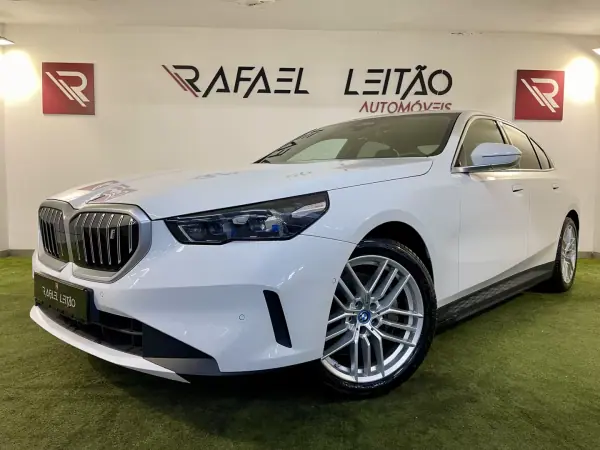 BMW i5 2024 - 48750 EUR, 66000 km - AUTO.MOTO.pt - 66000km - foto 2 de 42