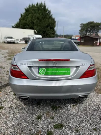 Mercedes-Benz SLK 250 2012 - 31950 EUR, 51100 km - AUTO.MOTO.pt - 51100km - foto 25 de 32