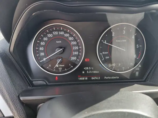 BMW 116 2017 - 17900 EUR, 140000 km - AUTO.MOTO.pt - 140000km - foto 5 de 11