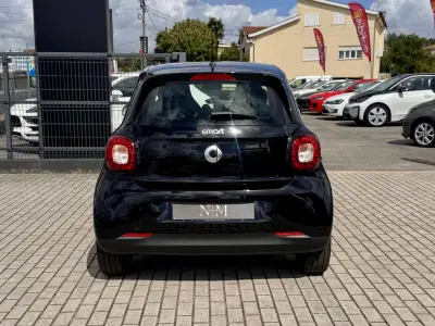 Smart ForFour 2019 - 12990 EUR, 12000 km - 12000km - foto 4 de 17
