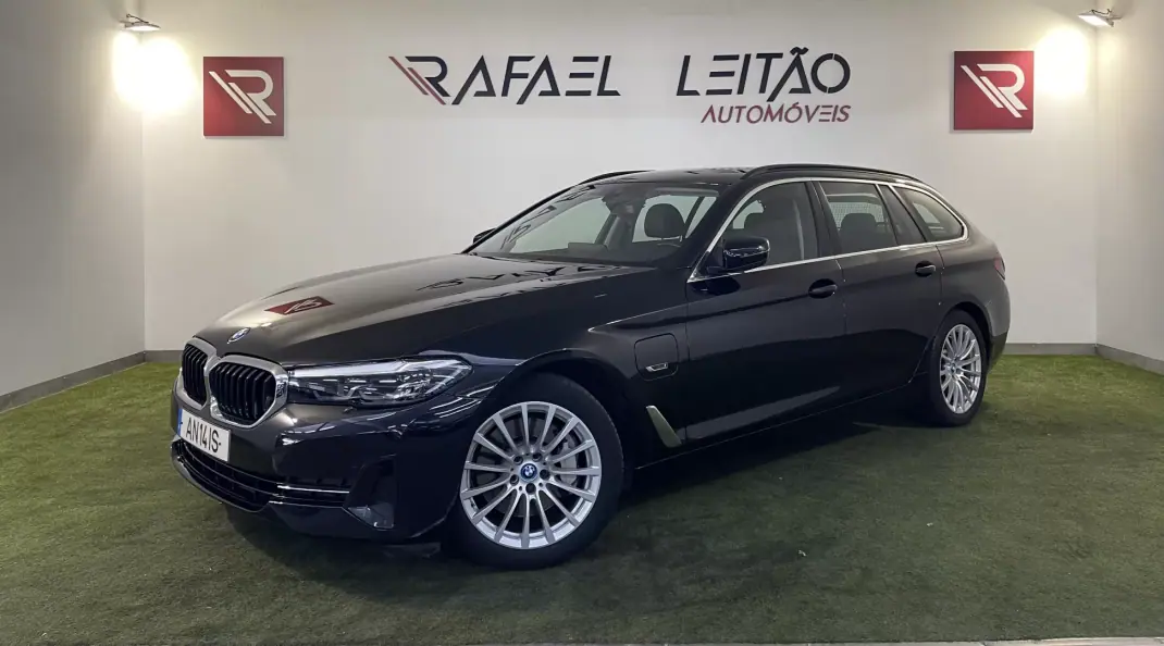 BMW 520 2022 - 34500 EUR, 38000 km - AUTO.MOTO.pt - 38000km - foto 2 de 40