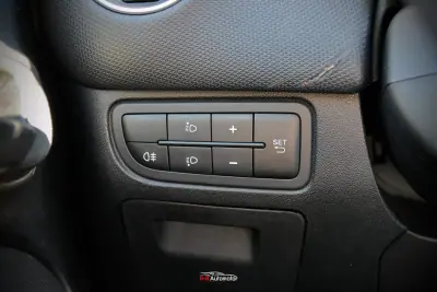 Fiat Punto 2015 - 7300 EUR, 165000 km - AUTO.MOTO.pt - 165000km - foto 20 de 20
