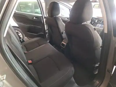 Citroën C4 2016 - 9900 EUR, 131000 km - AUTO.MOTO.pt - 131000km - foto 15 de 18