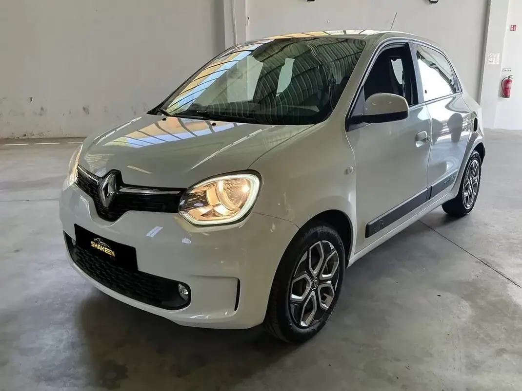 Renault Twingo 2019 - 10690 EUR, 38142 km - 38142km - foto 1 de 13