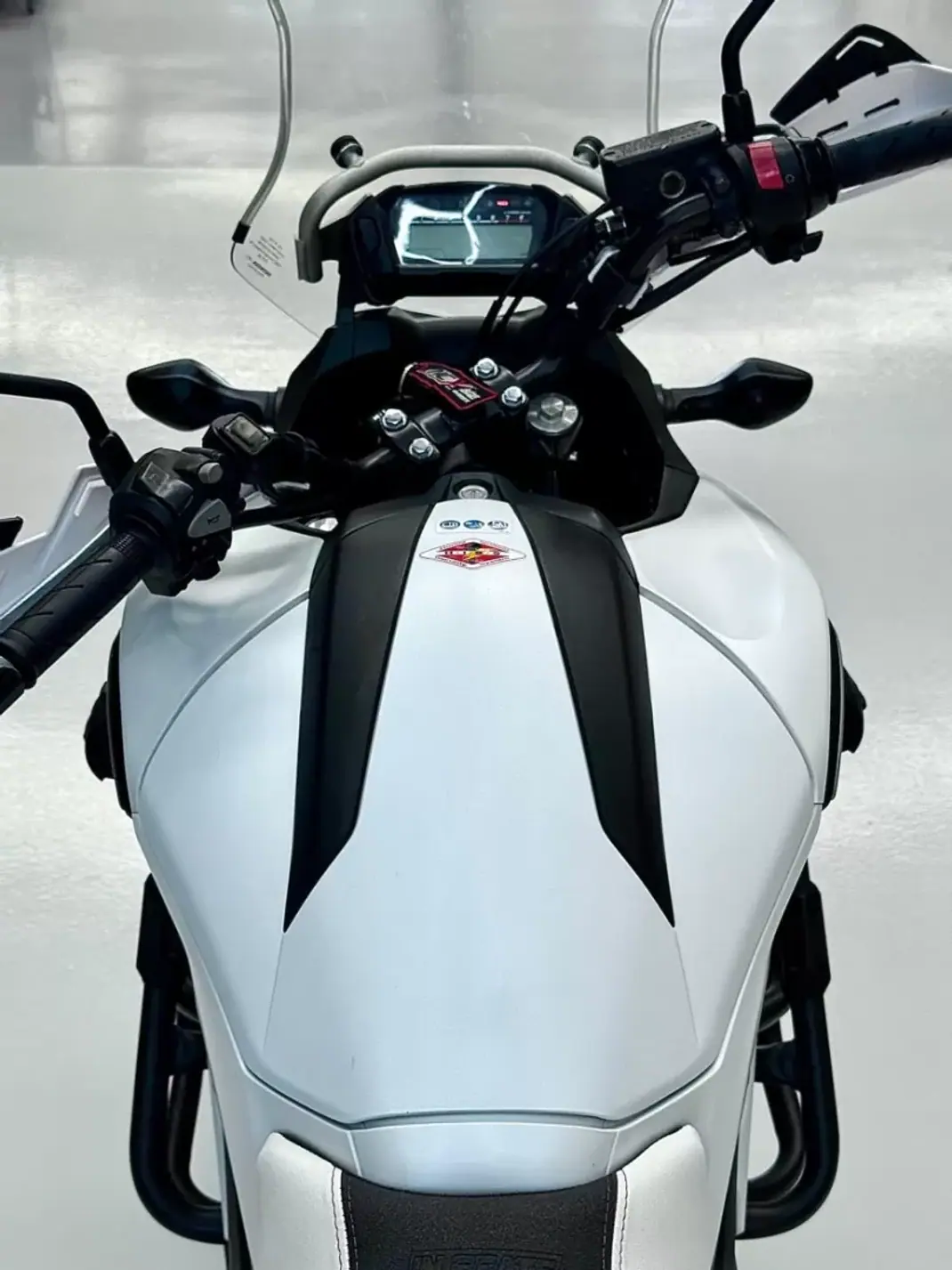 Honda NC750X 2015 - 5950 EUR, 35803 km - 35803km - foto 21 de 27